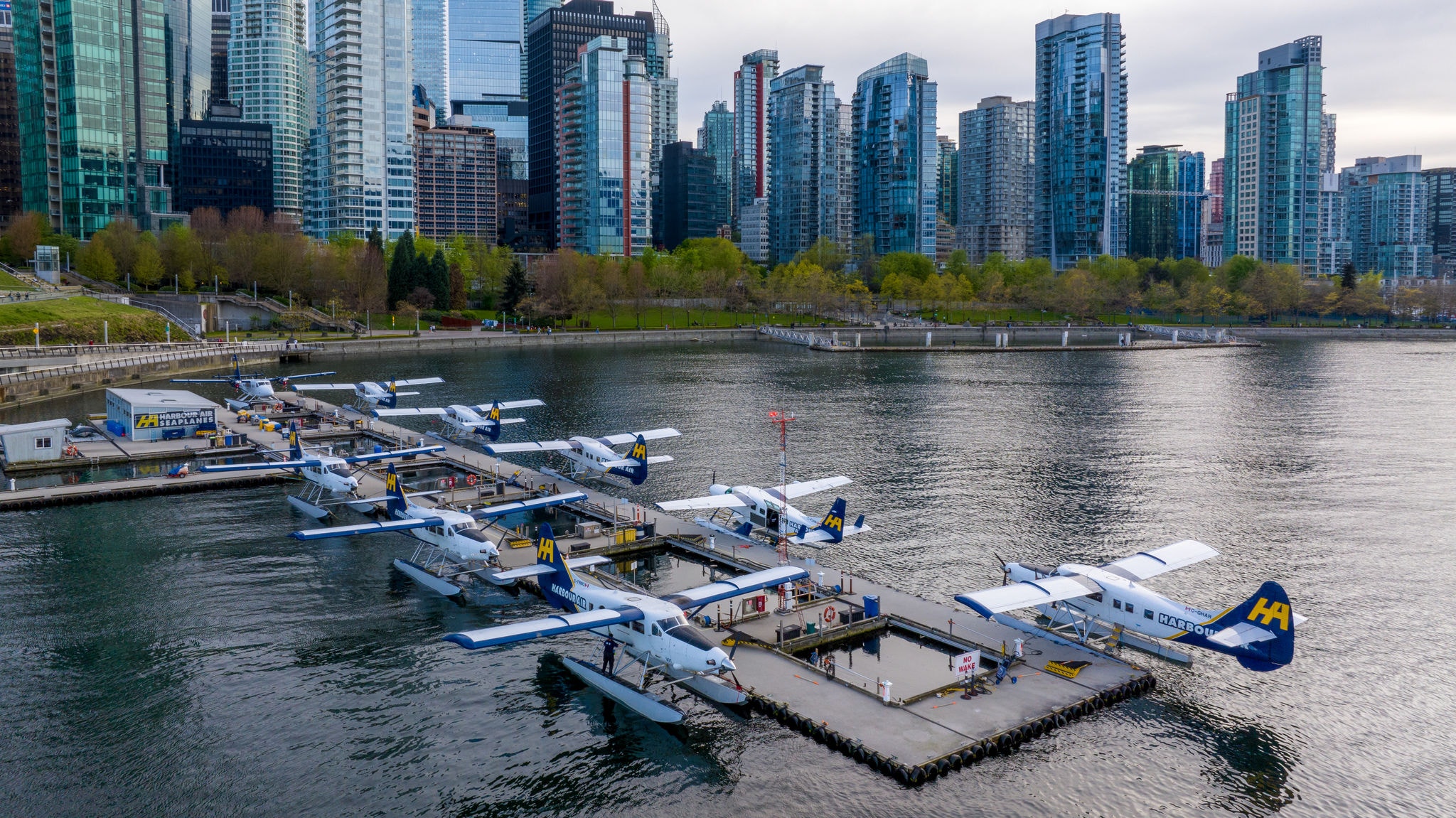 A photo of the Vancouver Harbour Flight Centre seaplane docks